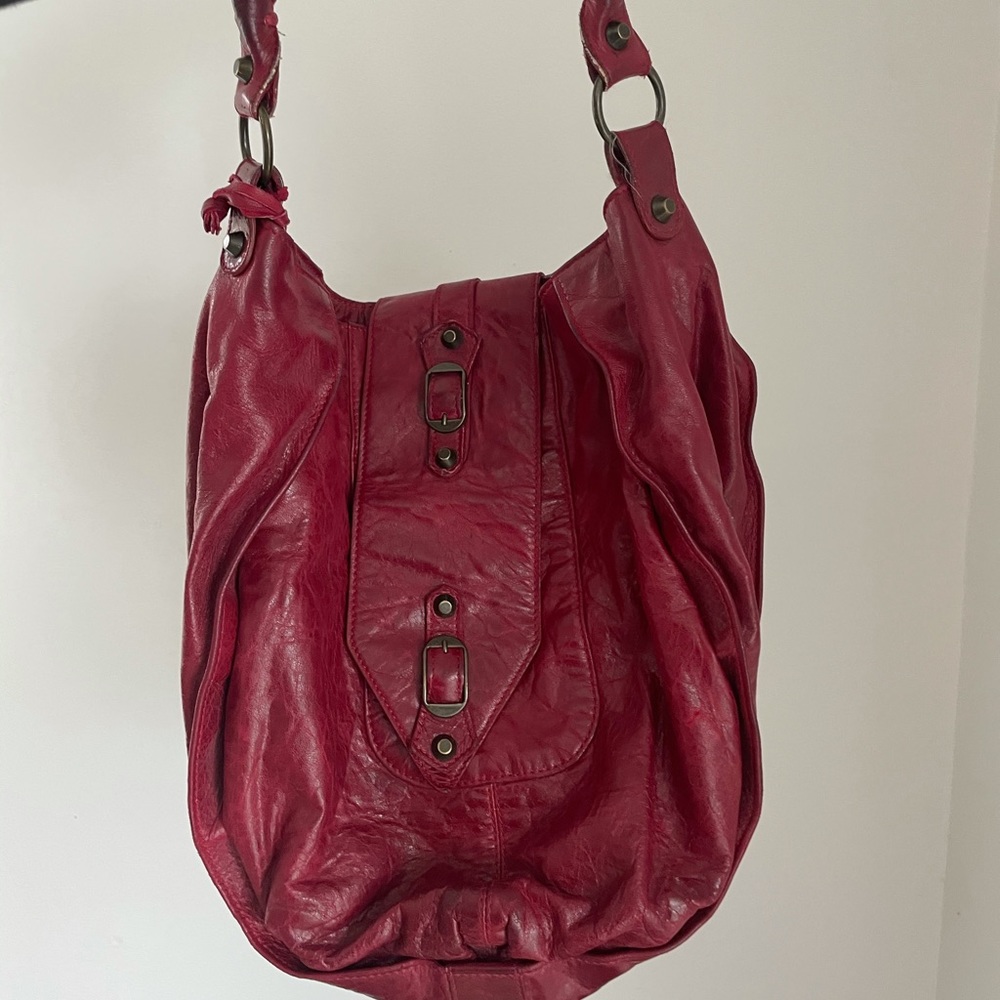 ✨ Authentic✨ Red Balenciaga Bucket Bag